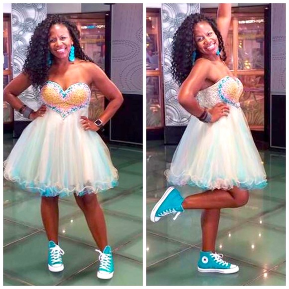 Terani Couture Cocktail Party Dress Size 10. Worn once - Picture 1 of 3